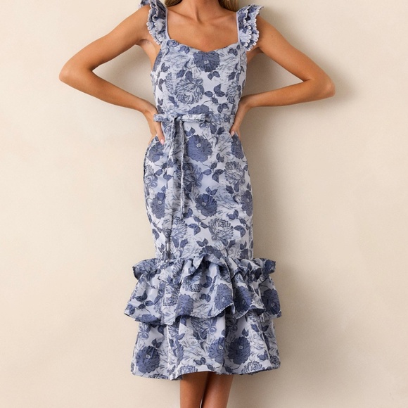 Red Dress Start All Over Blue Floral Ruffle Midi Dress Size MM / Blue - Picture 2 of 3